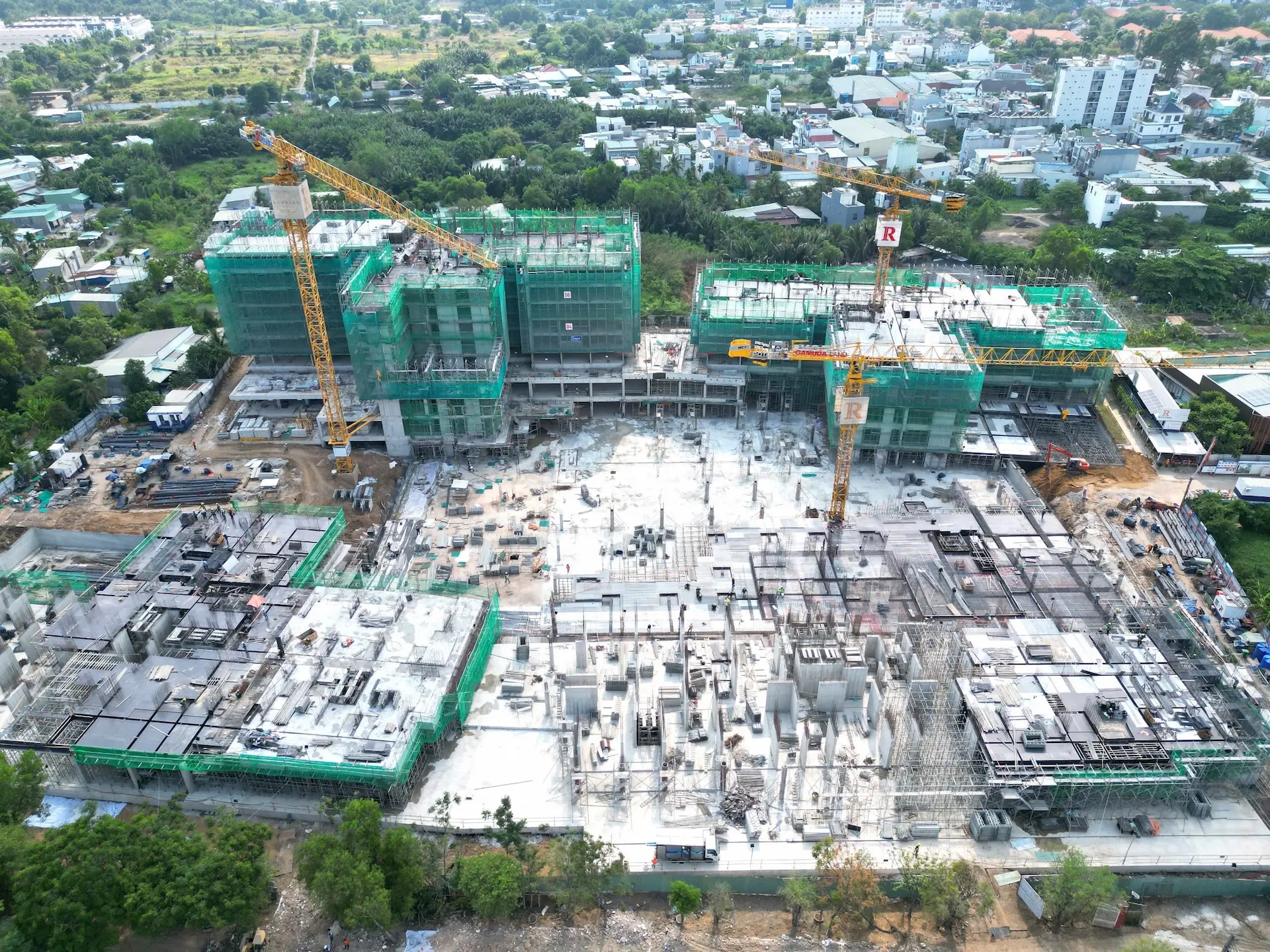 tiến độ xây dựng căn hộ elysian gamuda land tháng 04:2025 1