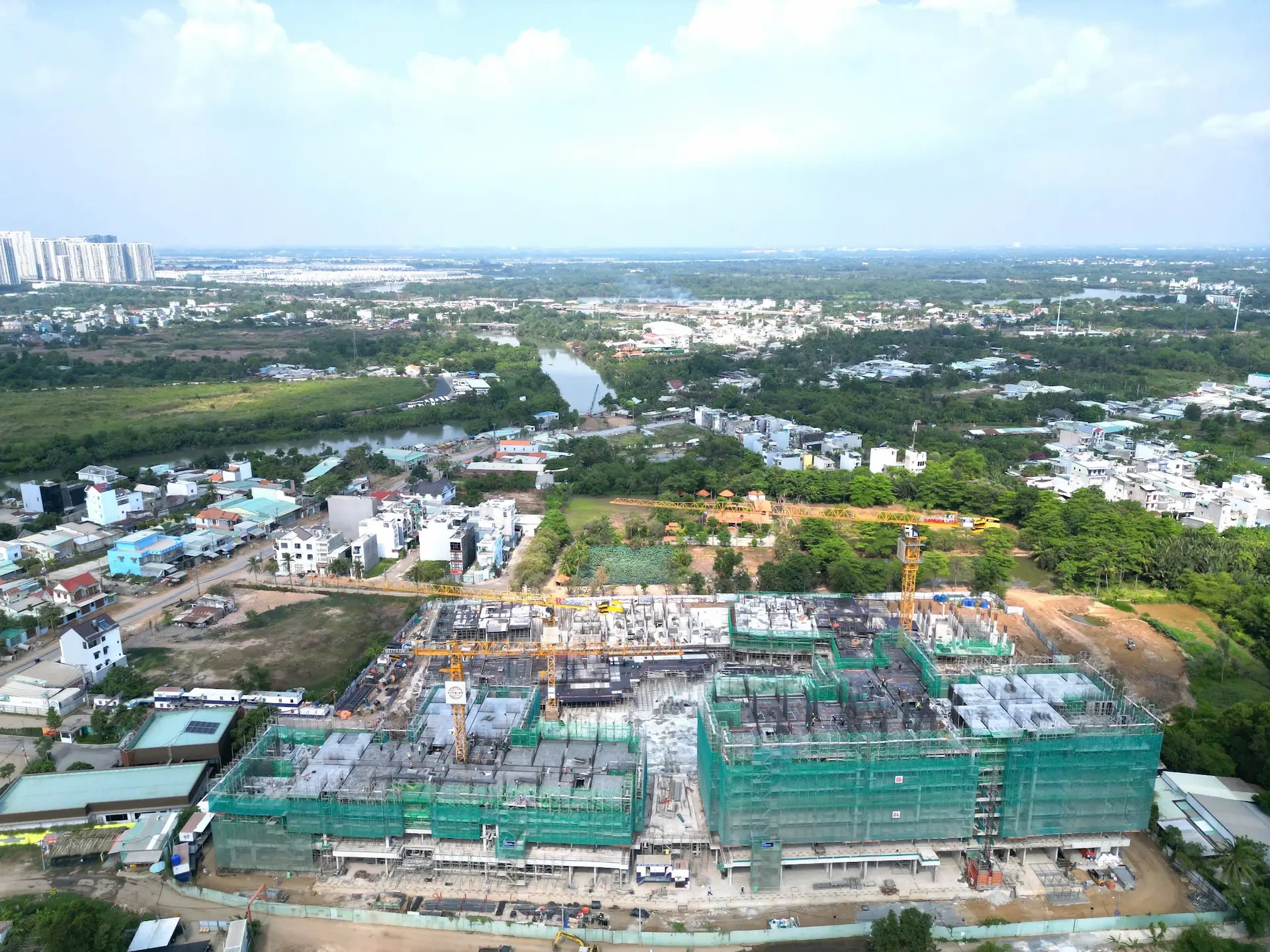 tiến độ xây dựng căn hộ elysian gamuda land tháng 04:2025 10
